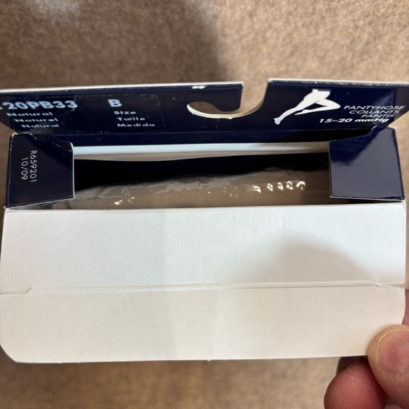 SIGVARIS LIFE FOR LEGS Sz B Natural Graduated Suppot Pantyhose 120PB 33 NEW - Picture 8 of 8